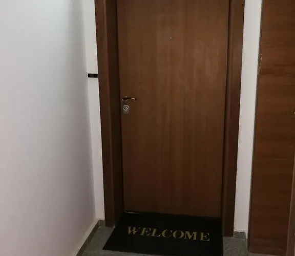 11 Апартаменты *